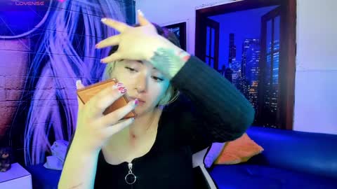 Snapshot of jenni_arango chatting on 5, 12, 2024 Jenny online show from 5, 12, 2024