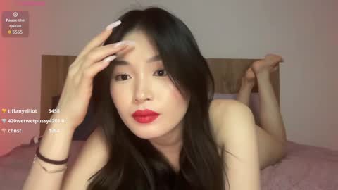 Snapshot of jennie_yung chatting on 15, 12, 2024 jennie_yung online show from 15, 12, 2024