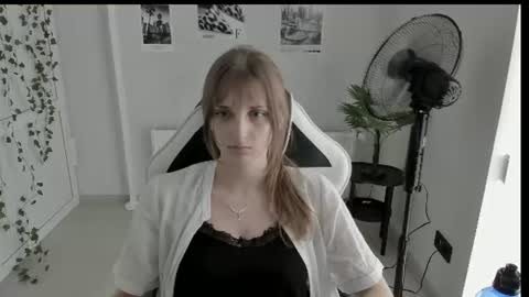 Karla online show from 10, 6, 2026