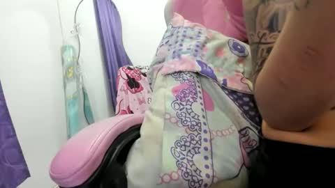 Snapshot of jennifer_bodyy0404 chatting on 6, 5, 2026 jennifer_bodyy0404 online show from 6, 5, 2026