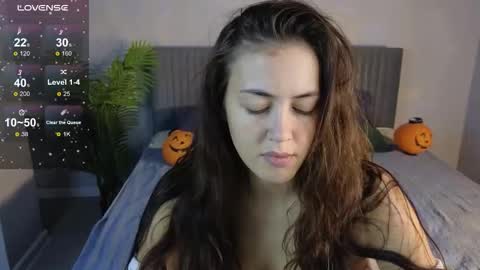 Jennifer online show from 6, 11, 2025