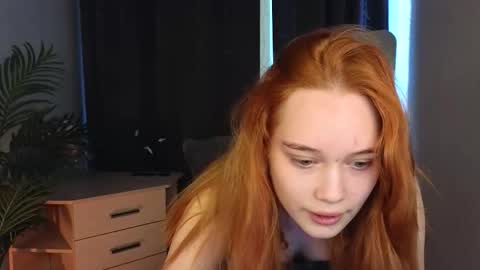 Snapshot of jennifer_shy_ chatting on 24, 3, 2026 Jennifer online show from 24, 3, 2026