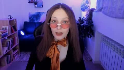 jenniferkiim online show from 28, 2, 2026