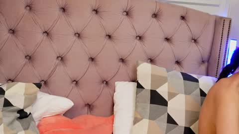 Snapshot of jenniferlovvex chatting on 27, 3, 2026 JenniferLovveX online show from 27, 3, 2026