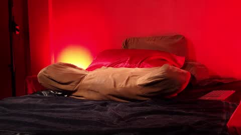 Jennifer Star online show from 19, 2, 2025