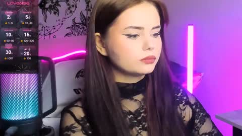 Jenni online show from 19, 12, 2024