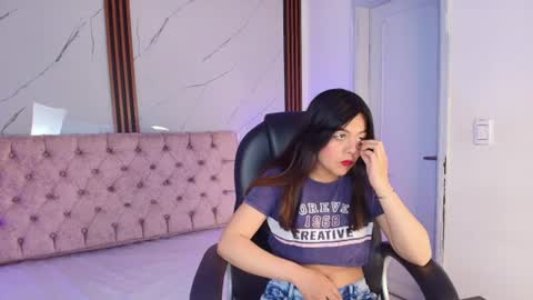 Snapshot of jenniiferrodriguez chatting on 10, 6, 2026 jenniiferrodriguez online show from 10, 6, 2026