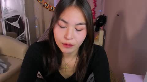 Jenni online show from 30, 10, 2025