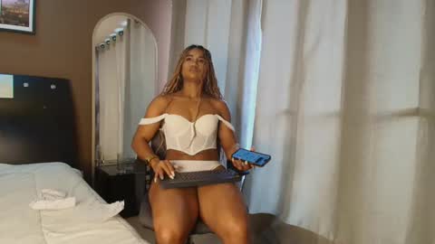 Jenn online show from 6, 2, 2025