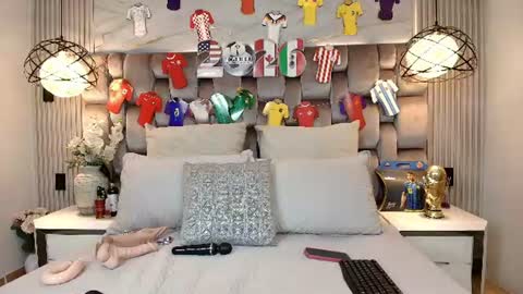 Jennsexy  online show from 18, 7, 2026
