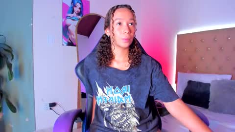 jenny__lawrence online show from 12, 11, 2025