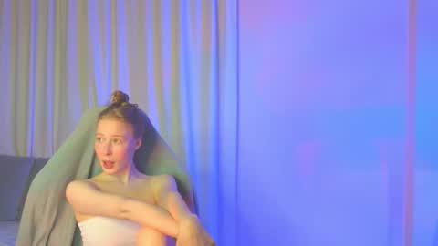 Snapshot of jenny_angelok chatting on 7, 1, 2026 Next broadcast on December 05 subject to change online show from 7, 1, 2026