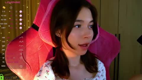 Snapshot of jenny_lylu chatting on 7, 3, 2025 Ori online show from 7, 3, 2025