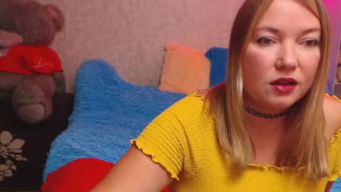 Snapshot of jenny_oliviawow chatting on 30, 9, 2025 All the most interesting in private. my room for my smile online show from 30, 9, 2025
