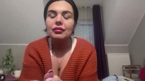 Jenny online show from 16, 12, 2025