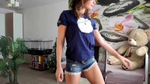 jennycutey online show from 22, 1, 2025