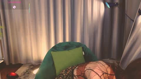 Snapshot of jennyfer_me chatting on 1, 4, 2026 jennyfer_me online show from 1, 4, 2026