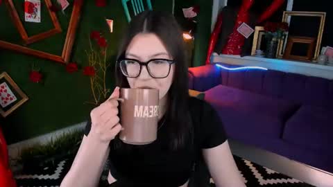 Snapshot of jennygibson chatting on 15, 7, 2026 JENNY online show from 15, 7, 2026