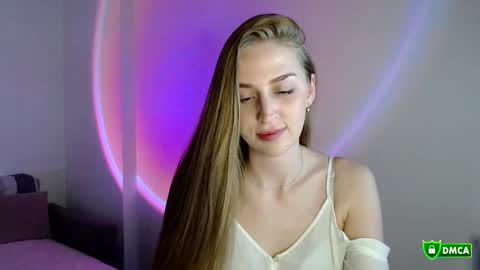 The Flower Power Models online show from 7, 11, 2025