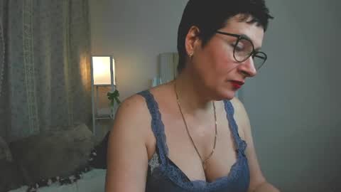 Snapshot of jennymons chatting on 1, 4, 2026 Jenny online show from 1, 4, 2026