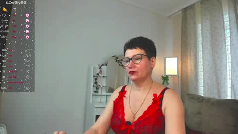Snapshot of jennymons chatting on 21, 4, 2026 Jenny online show from 21, 4, 2026