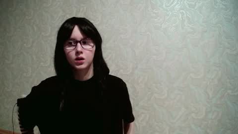 Snapshot of jennyolset chatting on 4, 11, 2025 JennyOlset online show from 4, 11, 2025