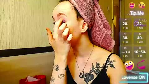 Snapshot of jennyrass chatting on 13, 4, 2026 JennyRass online show from 13, 4, 2026