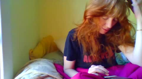 Snapshot of jenovakitty chatting on 22, 4, 2026 Jenn - come to my onlyfans online show from 22, 4, 2026