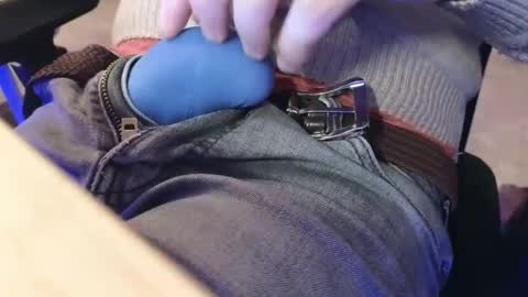 Machine  Sperme  online show from 13, 2, 2025