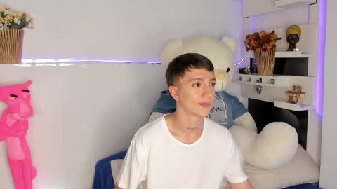 Snapshot of jeremy_salvatore_ chatting on 21, 4, 2026 jero independent model online show from 21, 4, 2026