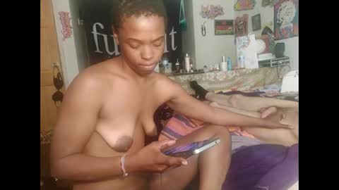 Snapshot of jeroetaggs7 chatting on 19, 5, 2026 SkynStarlight online show from 19, 5, 2026