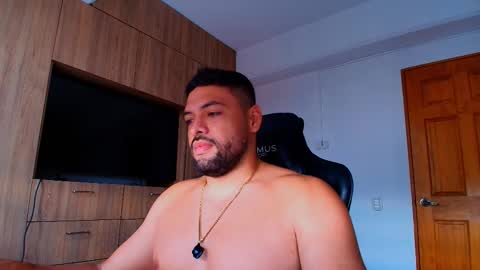 Snapshot of jerome3773 chatting on 25, 11, 2025 jerome3773 online show from 25, 11, 2025