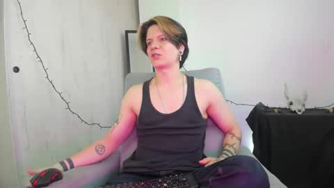 Angelo online show from 22, 12, 2025