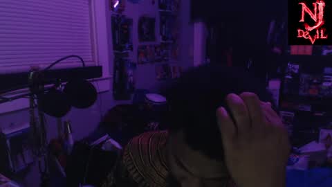 Snapshot of jerzey2k2 chatting on 25, 4, 2026 Jerzey2k2 aka the Alpha online show from 25, 4, 2026