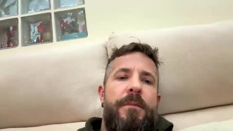 jesaj online show from 11, 1, 2026