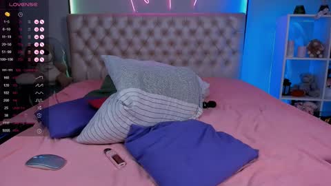 Jess online show from 4, 3, 2025