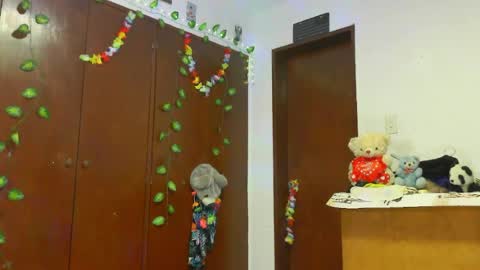 Snapshot of jess_sweett chatting on 21, 4, 2026 Jessica online show from 21, 4, 2026