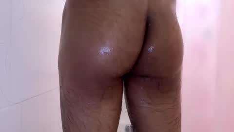 Snapshot of jesselopezcali chatting on 17, 1, 2025 Hungjessy online show from 17, 1, 2025