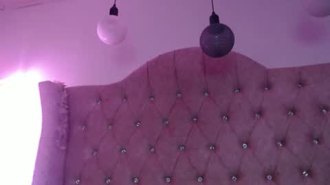 Jessica  online show from 15, 11, 2025