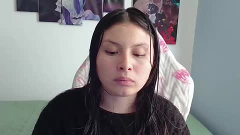 Snapshot of jessica_gomezz chatting on 2, 11, 2025 Jessica gomez online show from 2, 11, 2025