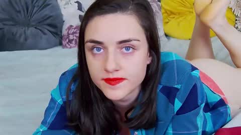 Snapshot of jessica_whitte_ chatting on 1, 10, 2025 Jessica White online show from 1, 10, 2025