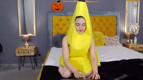 Snapshot of jessica_whitte_ chatting on 30, 10, 2025 Jessica White online show from 30, 10, 2025