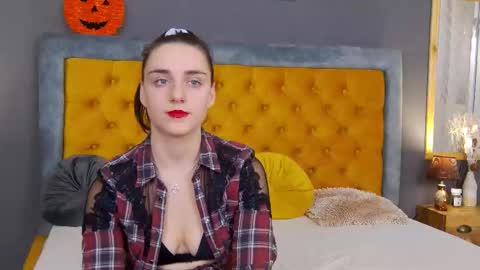 Snapshot of jessica_whitte_ chatting on 12, 11, 2025 Jessica White online show from 12, 11, 2025