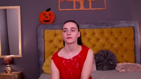 Snapshot of jessica_whitte_ chatting on 2, 12, 2025 Jessica White online show from 2, 12, 2025