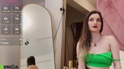 Snapshot of jessicabay chatting on 10, 4, 2026 Jess online show from 10, 4, 2026