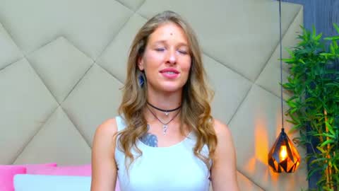 Snapshot of jessicagibson chatting on 1, 8, 2026 Jessica online show from 1, 8, 2026