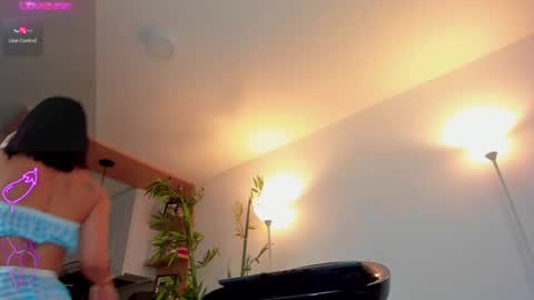  Jessica Pratt  IG jessicaxpratt online show from 13, 9, 2025