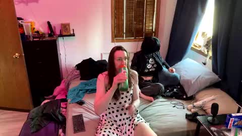 Jessica Starla online show from 5, 6, 2026