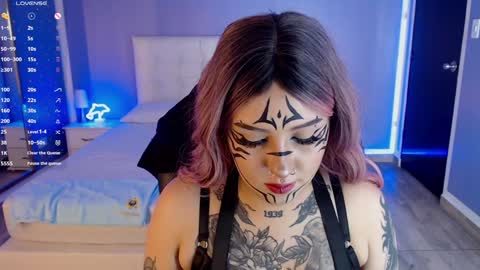 Snapshot of jessie_williams_01 chatting on 10, 1, 2025 Your Sweet Angel online show from 10, 1, 2025