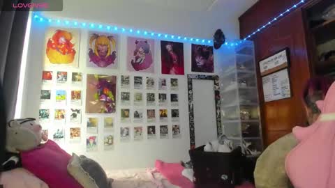 Snapshot of jessie_williams_01 chatting on 18, 3, 2026 Your Sweet Angel online show from 18, 3, 2026